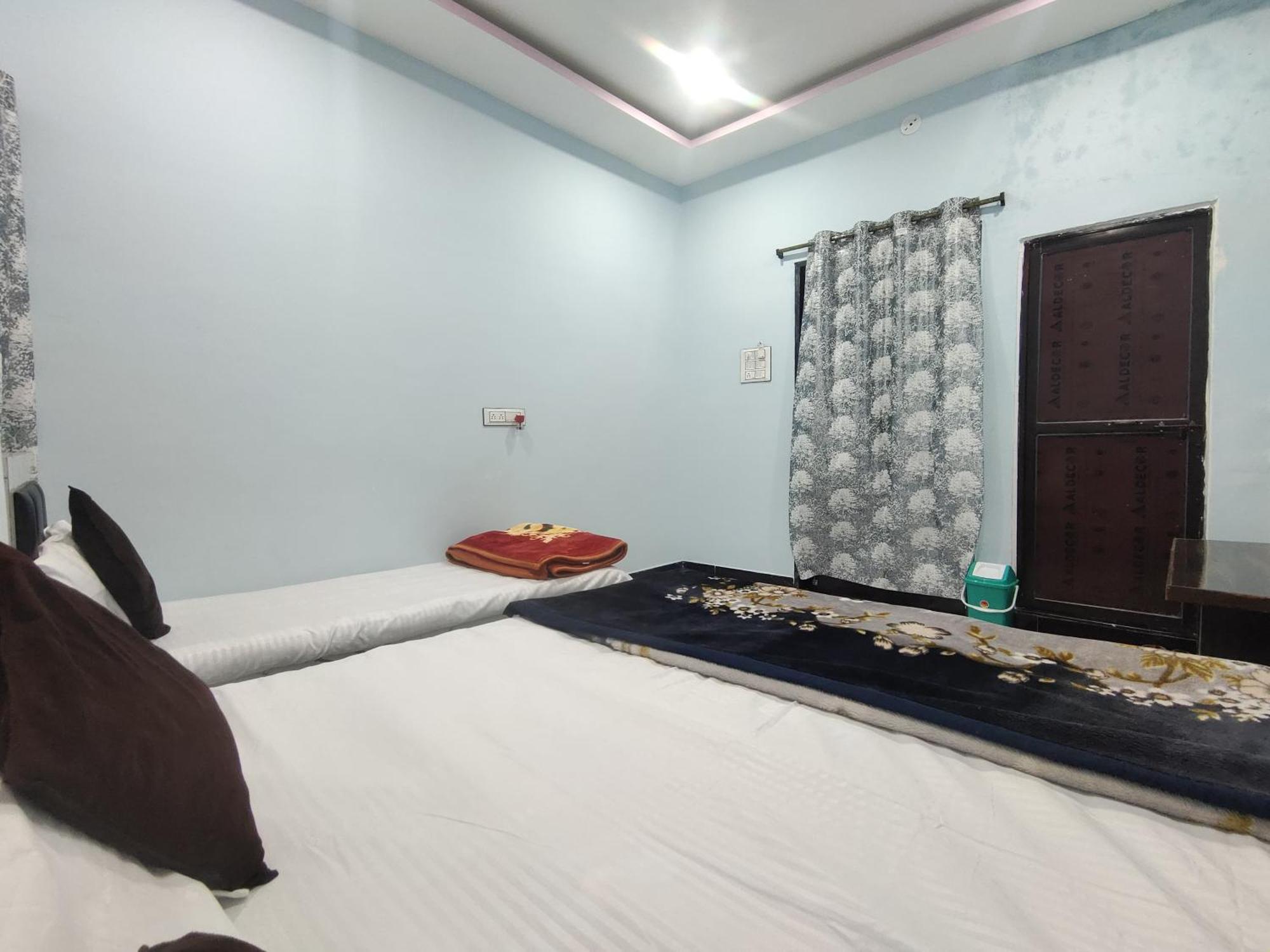 Geeta Homestay Ujjain Exterior foto